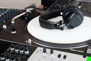 DJ-apparatuur - Huren.nl - 1