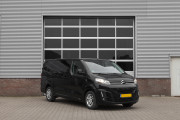 Bestelbus met dubbele cabine