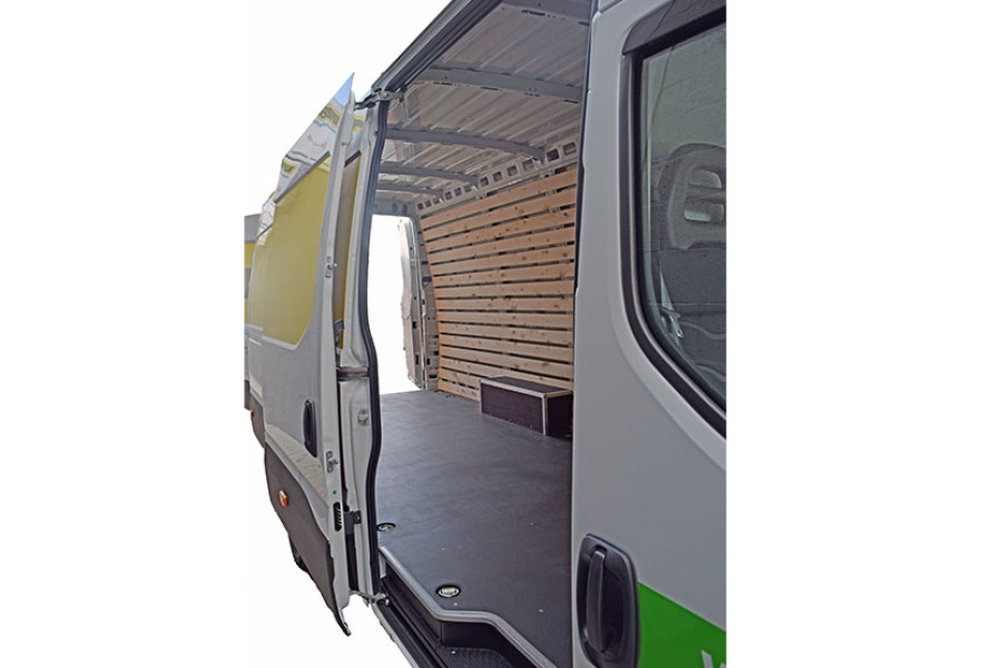 Bestelbus 15M³ - Kuperus Autoverhuur - 8