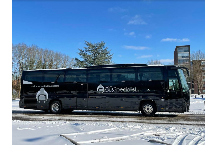 Pilote P746C Essentiel - Camper Centrum Groningen - 2