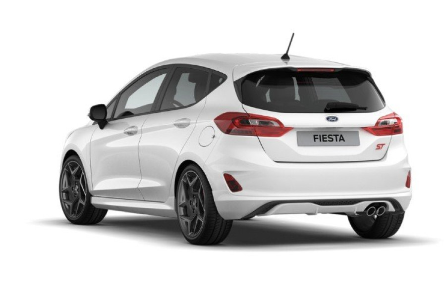 Hatchback huren | Ford Fiesta - Autobedrijf Roeleveld - 1