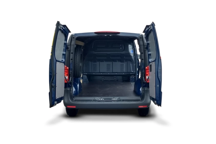 Bestelbus 5m3 Mercedes - Diks Autoverhuur - 3