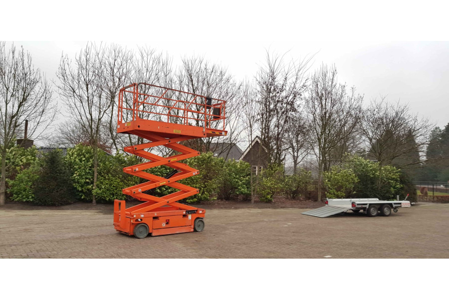 10m | Schaarhoogwerker - BPM Verhuur - 2
