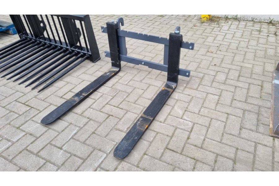 Eurotrac W10 - JNB Machinery - 3