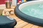 Opblaasbaar bubbelbad - Huren.nl - 4