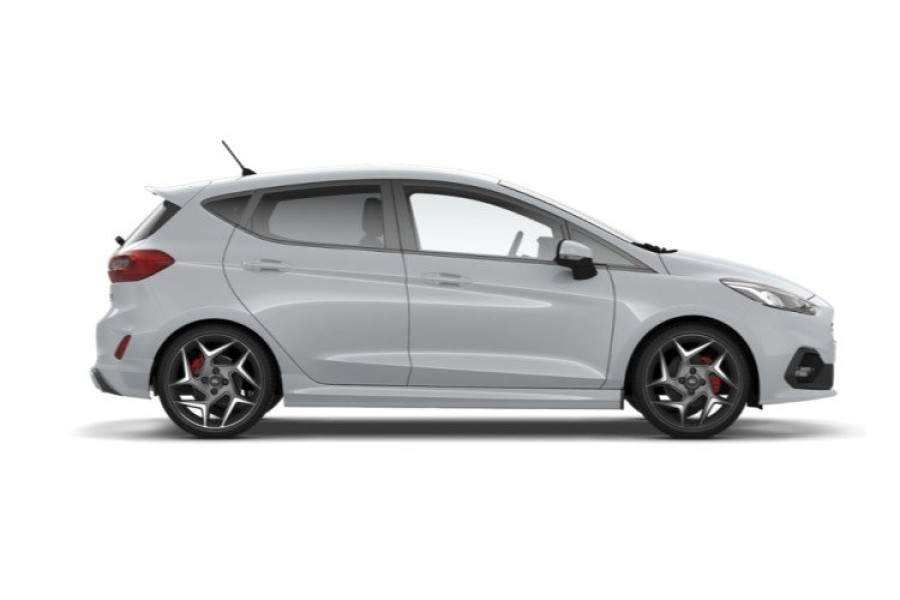 Hatchback huren | Ford Fiesta - Autobedrijf Roeleveld - 1