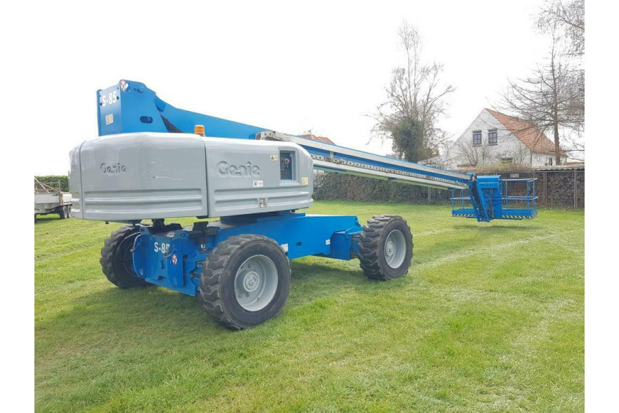 28m | Telescoophoogwerker - BPM Verhuur - 2