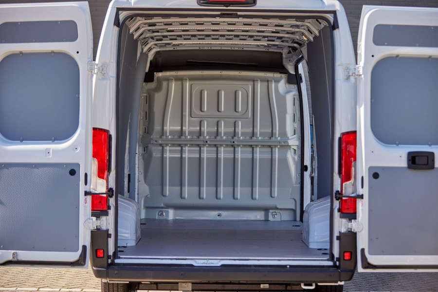 e-Busje 14m³ - e-Busje.nl - 4