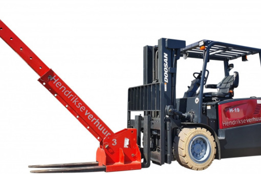 1600 kg | Kraanarm - Hendrikse Verhuur BV - 1